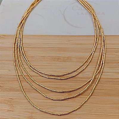 Colar canutilhos fosco banhado a ouro