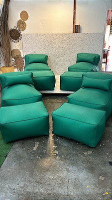 Conjunto Puff M Standard + 4 Peseiras + 4 Almofadas Verde 333