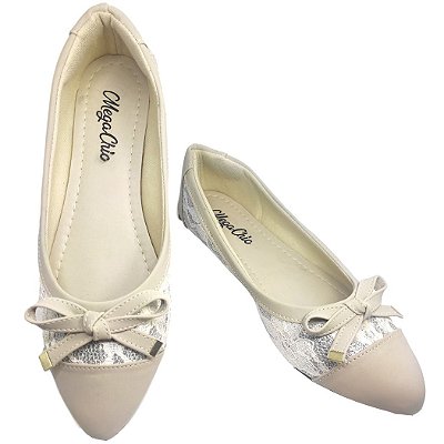 Sapatilha Bege Rendada MegaChic