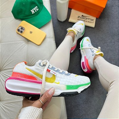 Nike ZoomX Invincible Run 3 - Tênis Super Confortável para Caminhadas