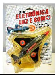 CAÇA SUPERSONICO - SERIE ELETRONICA LUZ E SOM ( 22.00.19) - ESTRELA - LACRADO