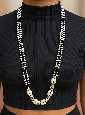 Guia Chicote Preto e Branco com Búzios