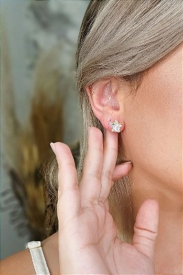 Brinco Estrela Grande Com Zircônia Banhado Em Ouro 18k