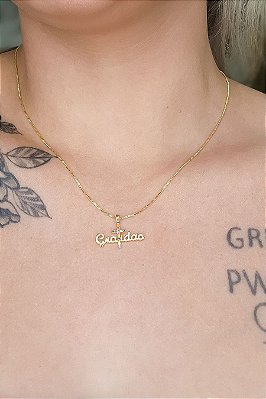 Colar Pingente Gratidão Cruz Colorida Banhado Em Ouro 18k