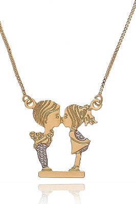 Colar Personalizado Casal Se Beijando Com Detalhes Em Ródio
