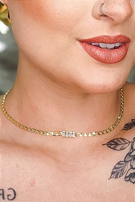 Choker De Corrente Chapada Com Zircônias Ao Centro Banhado Em Ouro 18k
