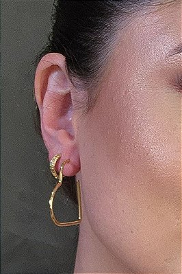 Brinco Argola Em Forma De Coração Banhado Em Ouro 18k