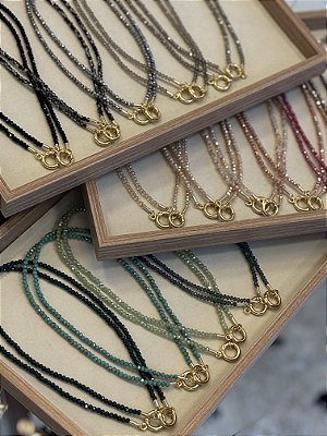 Colar Mini Cristais