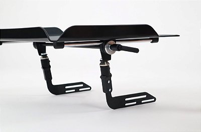 Retentor da bandeja e pega