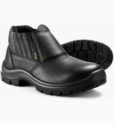BOTA COURO C/ ELASTICO TSA BIC PVC No.39 CA:44.696 MARCA BELLGA