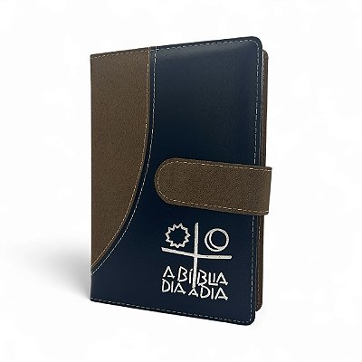 Agenda A Bíblia Dia A Dia 2026 - Luxo - Castanho Azul com Lingueta