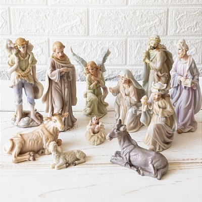Presépio Resina Porcelana 20cm - 11 Peças