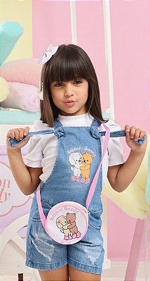 Conjunto Jardineira Bobbie Goods com Camiseta e Bolsa