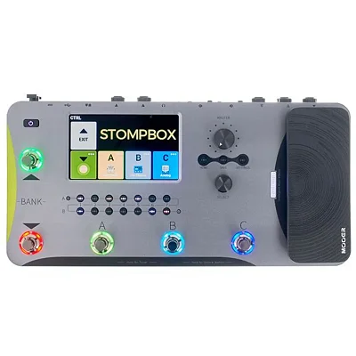 PEDALEIRA PARA GUITARRA E BAIXO MOOER GE1000