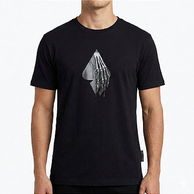 Camiseta MCD Mão Cromada SM26 Masculina Preto