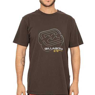Camiseta Billabong Spec 73 I SM26 Masculina Marrom Escuro