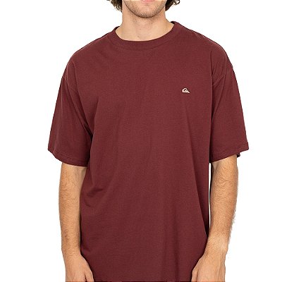Camiseta Quiksilver Over Embroidery SM26 Masculina Vinho