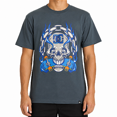Camiseta DC Shoes Burning Skull WT26 Masculina Azul Escuro