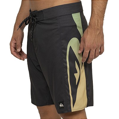 Bermuda Quiksilver Everyday Arch Holmes 20 SM27 Cinza Escuro