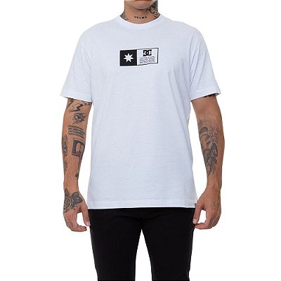 Camiseta DC Shoes Flag Box Masculina Branco