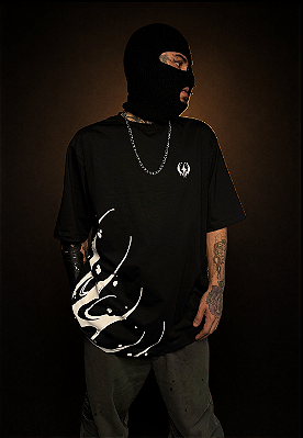 Camiseta Drop 01 - Dark Laddy