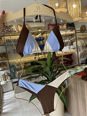 Cortininha 004 dupla face recortes marrom off e azul + calcinha asa delta 012 recortes