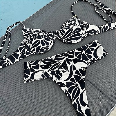 Top aro meia taça 093 + calcinha pala alta estampa amazonia