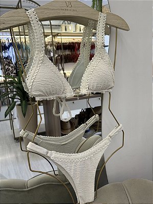 Cortininha com bojo 004 Renda-se + cal 013 regulagem renda Carmel off