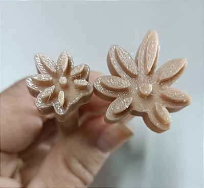 Carimbos Florais: Design de flor - Modelo F018