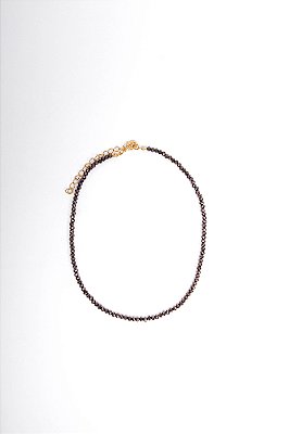 COLAR CURTO DE CRISTAIS VERDE PISTACHE