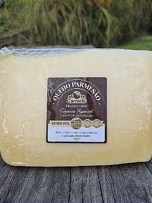 Queijo Carnielli Parmesão Reserva Especial - 24 meses (230gr)