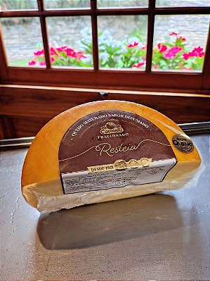 Queijo Carnielli Maturado Resteia Defumado (1,300 kg)