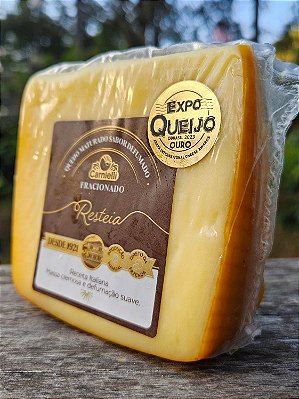 Queijo Carnielli Maturado Resteia Defumado(220g)