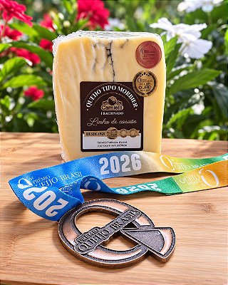 Queijo Carnielli Tipo Morbier (228 gr)