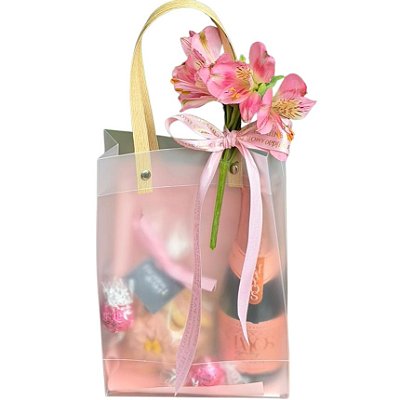 Cesta Presente com Mini Espumante e Chocolate Lindt