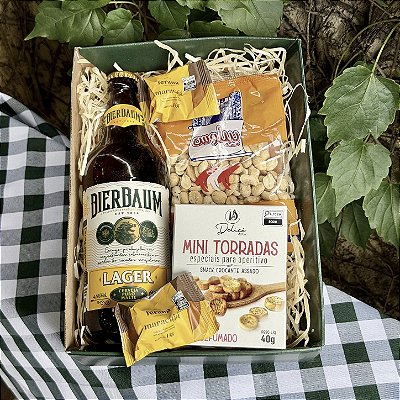 Cesta com Cerveja Lager e Petiscos | Presente Compacto