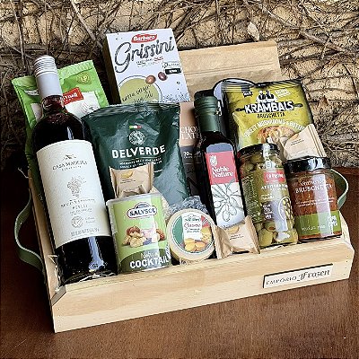 Cesta Gourmet Premium com Suco de Uva e Delícias Especiais