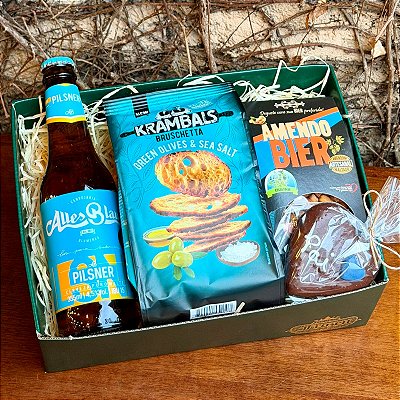 Cesta Presente com Cerveja Pilsen e Petiscos Gourmet