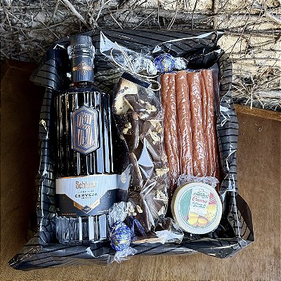 Cesta Gourmet com Destilado Premium e Delícias Especiais