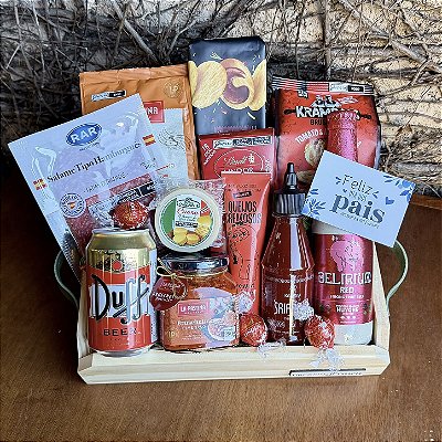Cesta Dia dos Pais com Cerveja Delirium Red e Aperitivos Gourmet
