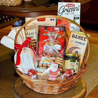 Cesta de Natal com Geleia, Chocolate e Mini Panetone
