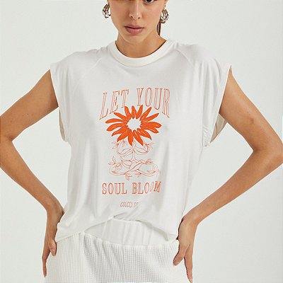 Camiseta Colcci Vis Up Comfort Off Shell