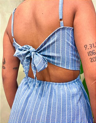 Macaquinho Vestido em Crepe de Alça com Amarração e Babado Edlaine Ref. 1862