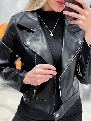 Jaqueta em Courino com Lapela e Botão Sara Ref. 1536