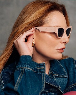 ÓCULOS DE SOL ROSA CLARO