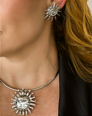 Conjunto Choker e Brinco Folheado a Prata Sol