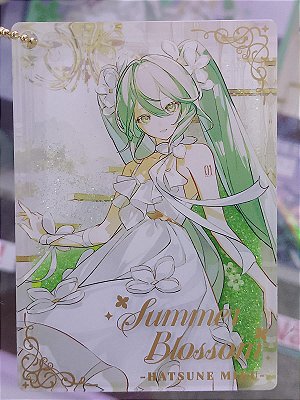 MOEYU - CHAVEIRO ACRÍLICO COM EFEITO LÍQUIDO MOEYU HATSUNE MIKU — SÉRIE “FLORES DE VERÃO”