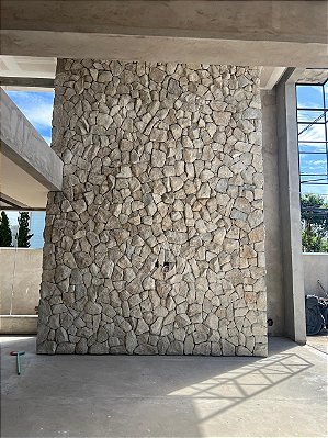 Pedra Moledo Champanhe - Revestimento Prime