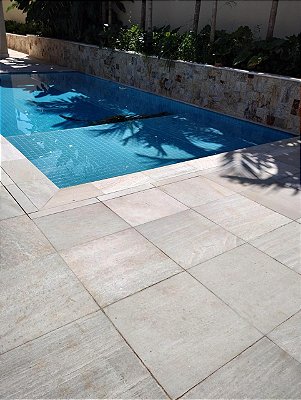 Pedra São Tomé Branca 57x57cm