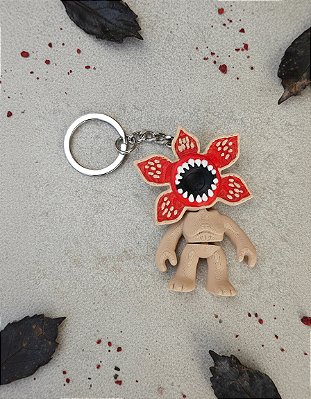 Chaveiro Boneco Demogorgon Stranger Things Marrom-claro